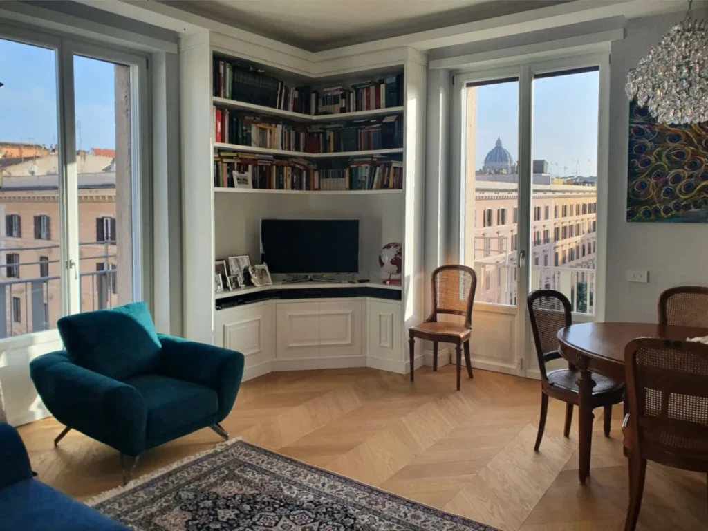 libreria angolare classica con inserimento tv